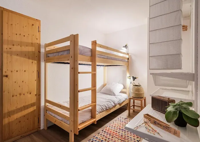 Direct Access To Gondola, Downtown, South-facing * La Plagne